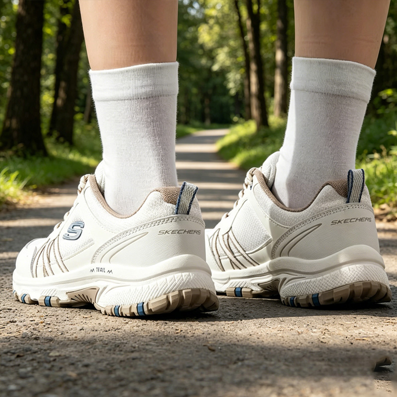 Skechers Women Outdoor Hiking  - Women Shoes Skechers reseña y precio