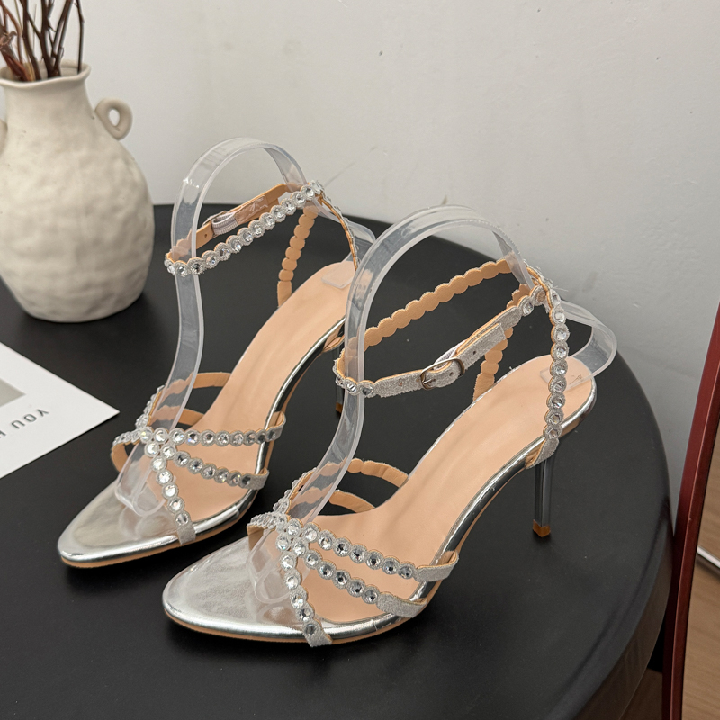 2026 Spring/Summer New Water D - Metallic Heel Sandal reseña y precio