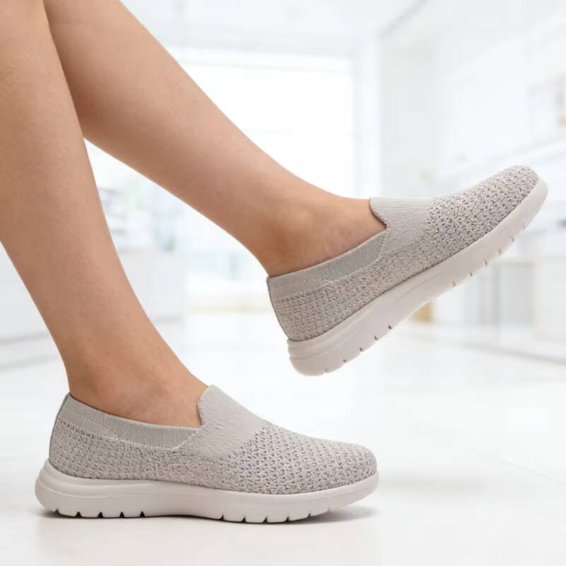 2026 New Skechers Womens Slip  - Women Shoes Skechers reseña y precio