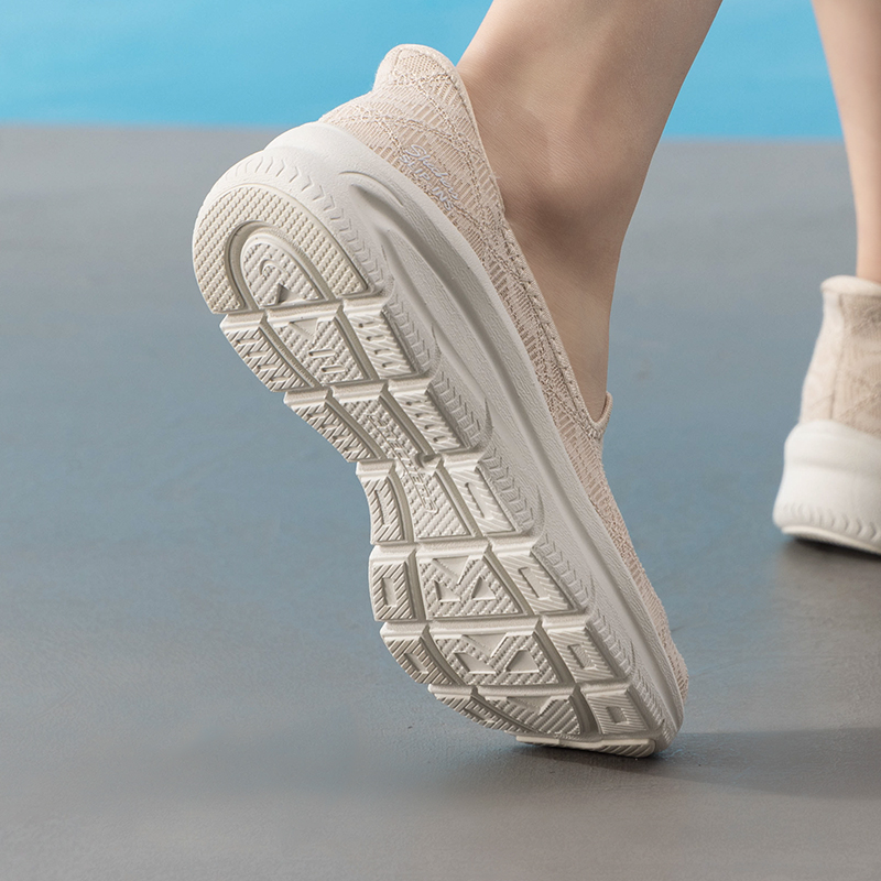 Skechers Women's Sports Shoes  - Women Shoes Skechers reseña y precio