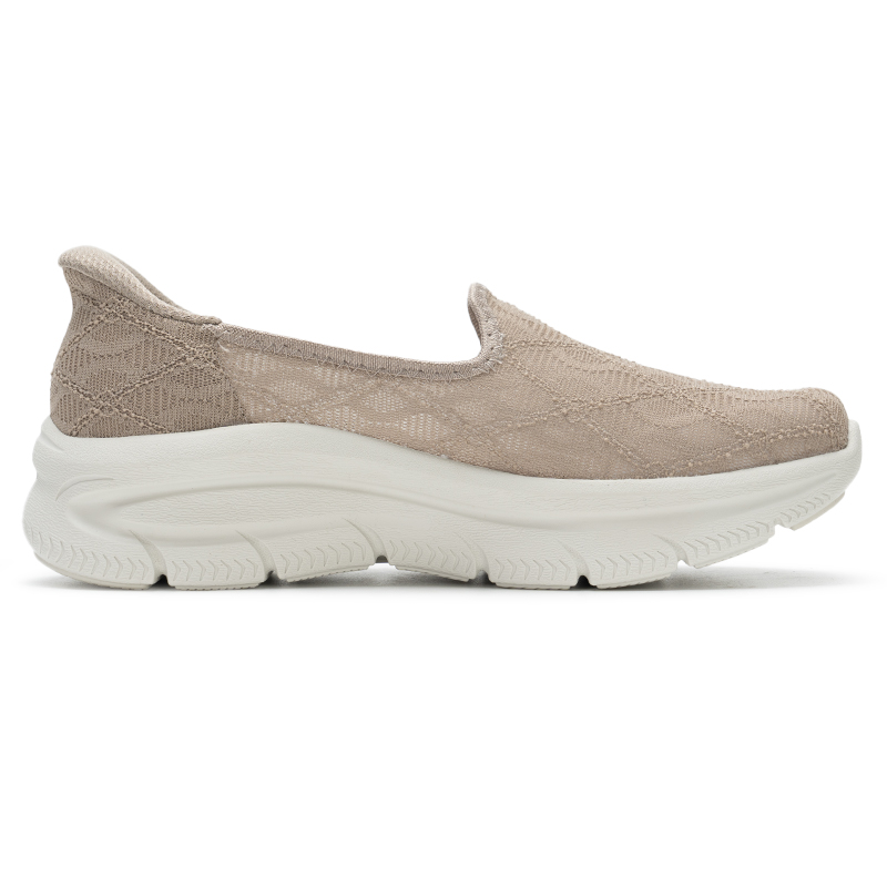 Skechers Women's Slip-On Lace  - Women Shoes Skechers reseña y precio